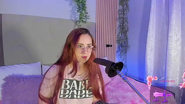 centaurigirl online show from March 2026 03:58:02 AM