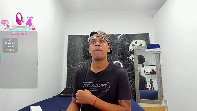 ada-brooke online show from December 2025 12:18:01 PM