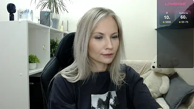 Sunny bunny6 online show from October 2025 04:02:02 AM