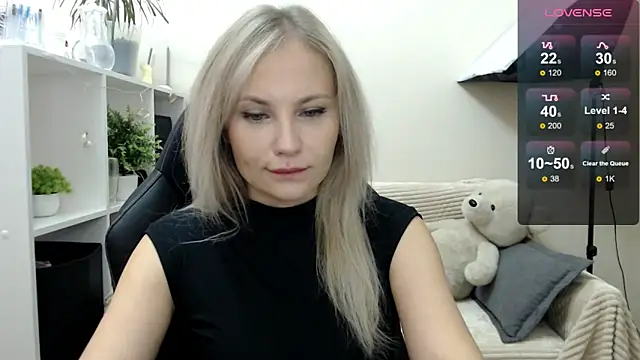 Sunny bunny6 online show from October 2025 03:50:01 AM