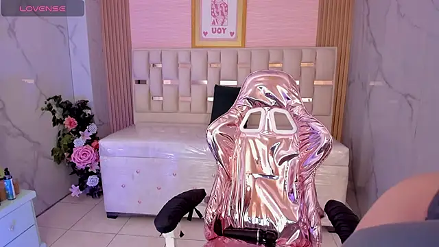 violet sub online show from February 2025 01:46:02 PM