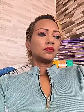 Amaliu  online show from December 2025 03:25:01 PM