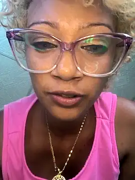 Amaliu  online show from January 2026 07:12:01 PM