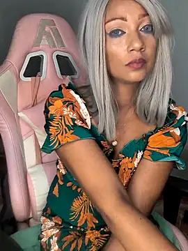 Amaliu  online show from May 2026 02:31:01 PM