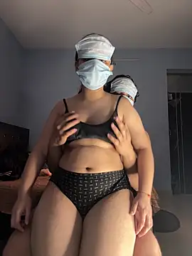 STEP SISTER1 online show from February 2025 10:11:02 AM