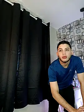 TommyandBillie online show from November 2025 06:07:02 PM