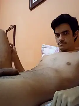 Snapshot of phmoisinho5000 chatting on October 2025 04:44:01 AM phmoisinho5000 online show from October 2025 04:44:01 AM