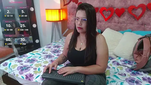 Snapshot of vennuss_89 chatting on March 2025 11:51:01 AM vennuss 89 online show from March 2025 11:51:01 AM