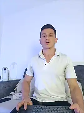 Snapshot of Andrewfalcon chatting on October 2025 07:26:02 PM Andrewfalcon online show from October 2025 07:26:02 PM