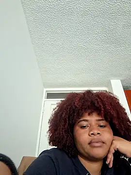 Snapshot of DANIELA_MICHEL chatting on November 2025 03:48:01 PM DANIELA MICHEL online show from November 2025 03:48:01 PM