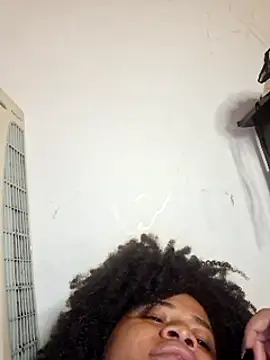 Snapshot of DANIELA_MICHEL chatting on March 2025 05:54:02 AM DANIELA MICHEL online show from March 2025 05:54:02 AM