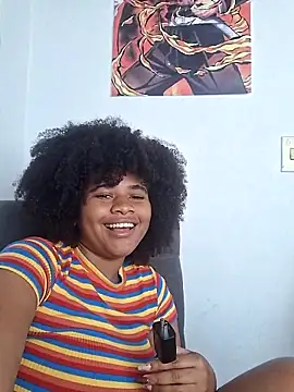 Snapshot of DANIELA_MICHEL chatting on February 2025 03:39:02 PM DANIELA MICHEL online show from February 2025 03:39:02 PM