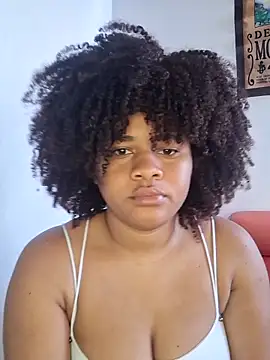 Snapshot of DANIELA_MICHEL chatting on March 2025 03:37:02 PM DANIELA MICHEL online show from March 2025 03:37:02 PM