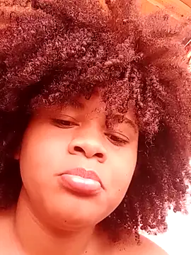 Snapshot of DANIELA_MICHEL chatting on March 2025 02:32:02 PM DANIELA MICHEL online show from March 2025 02:32:02 PM