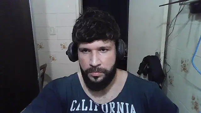 Snapshot of Cauan-t chatting on January 2025 02:24:02 AM Cauan-t online show from January 2025 02:24:02 AM