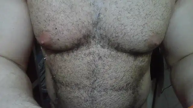 Snapshot of Cauan-t chatting on December 2024 01:26:02 AM Cauan-t online show from December 2024 01:26:02 AM