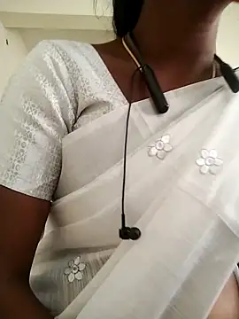 Preethytamilsexy online show from February 2026 06:34:02 AM