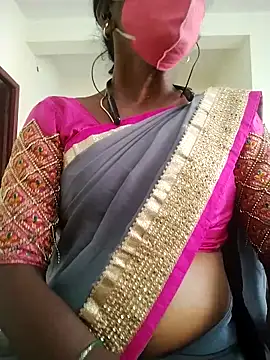 Preethytamilsexy online show from December 2025 10:04:01 AM