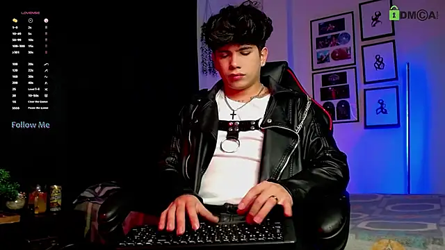 LyleBennett  online show from November 2025 11:47:02 AM