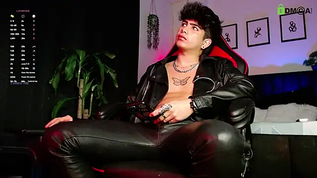 LyleBennett  online show from February 2026 12:25:02 PM