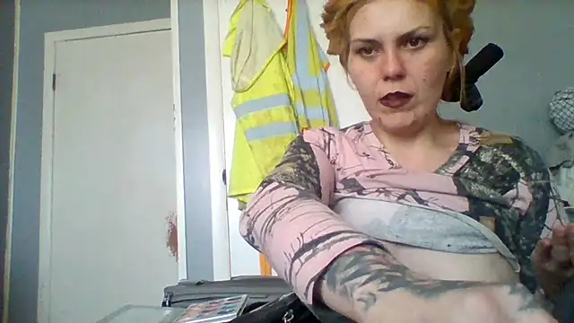 Snapshot of sexycockfiend777 chatting on November 2025 05:24:01 PM sexycockfiend777 online show from November 2025 05:24:01 PM