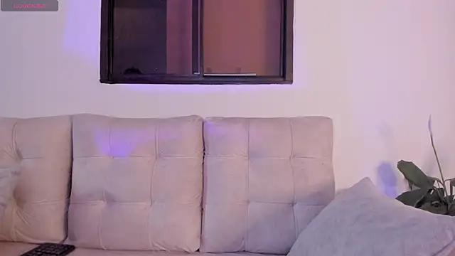 stephaniediaz online show from January 2026 04:45:01 PM