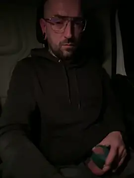 Snapshot of _Haptic_ chatting on December 2024 06:42:01 AM Haptic online show from December 2024 06:42:01 AM