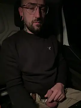 Snapshot of _Haptic_ chatting on December 2024 04:24:01 AM Haptic online show from December 2024 04:24:01 AM