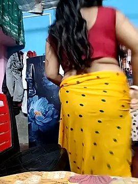 BERRY 00 online show from November 2025 06:08:02 PM