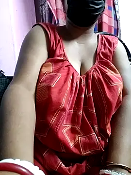 BERRY 00 online show from May 2026 06:27:01 PM