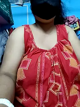 BERRY 00 online show from October 2025 06:09:02 PM