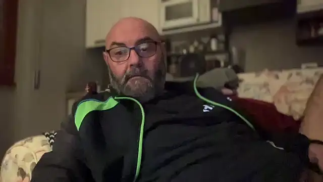 MM7026 online show from April 2026 08:59:01 PM