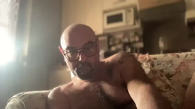 Snapshot of MM7026 chatting on May 2026 03:40:01 PM MM7026 online show from May 2026 03:40:01 PM