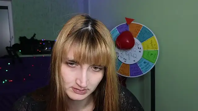 Nika Kitten online show from March 2025 05:46:01 PM