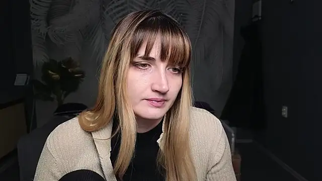 Nika Kitten online show from December 2025 09:08:02 AM