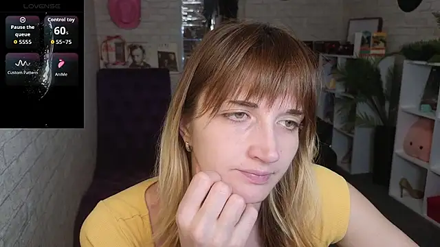 Nika Kitten online show from April 2026 10:43:02 AM