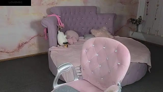 Nika Kitten online show from June 2026 06:58:02 AM