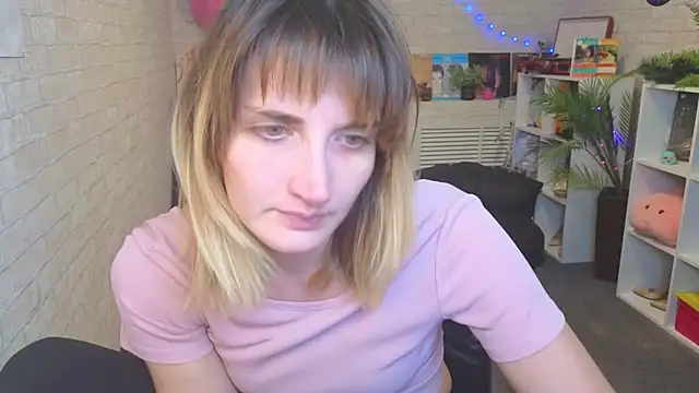 Nika Kitten online show from February 2026 10:47:02 AM