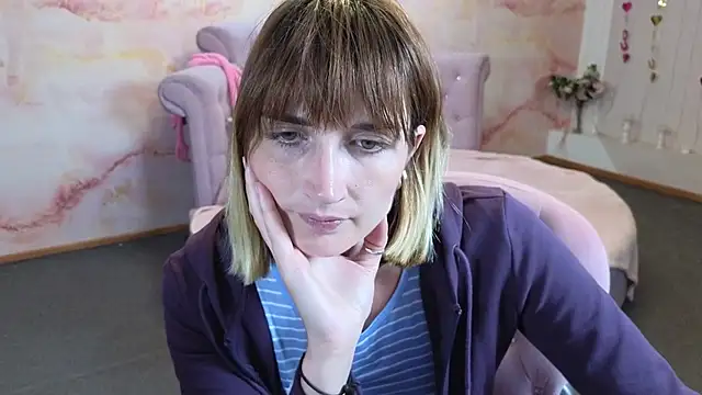 Snapshot of Nika_Kitten chatting on May 2026 06:54:02 AM Nika Kitten online show from May 2026 06:54:02 AM