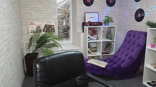 Nika Kitten online show from March 2025 06:05:02 PM