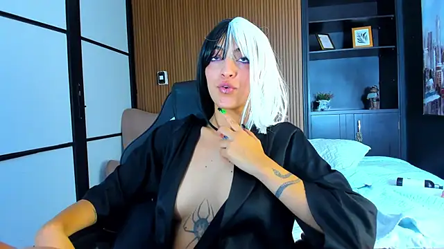 AlliceRosero online show from November 2025 09:34:01 AM
