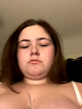 Snapshot of Amytightwethole4you chatting on November 2025 08:57:02 PM Amytightwethole4you online show from November 2025 08:57:02 PM