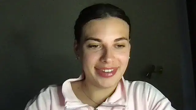 MoonriseGoddess online show from May 2026 04:15:02 PM