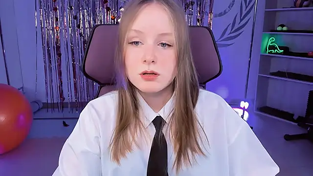 VivienLeeigh online show from March 2025 09:02:01 AM