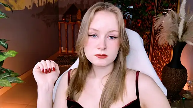 VivienLeeigh online show from March 2026 05:33:02 AM