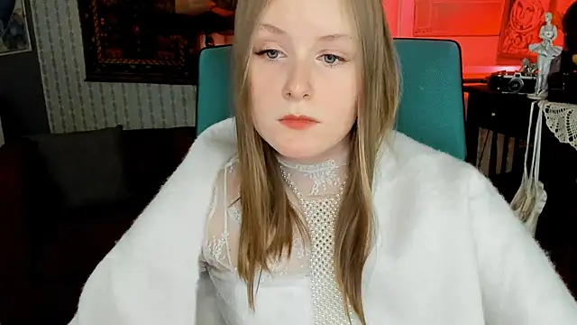 VivienLeeigh online show from February 2025 01:25:01 PM