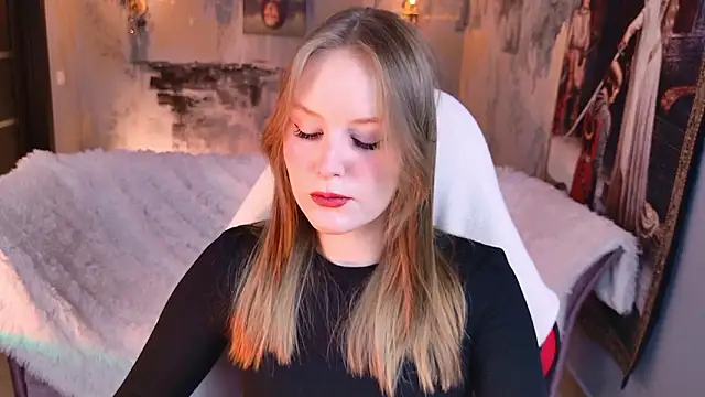 VivienLeeigh online show from March 2026 05:11:01 AM