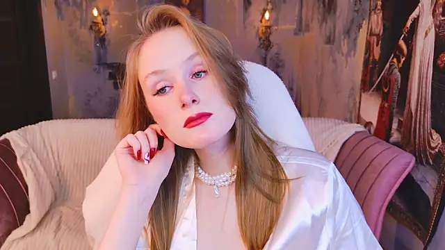 VivienLeeigh online show from April 2026 05:41:01 AM