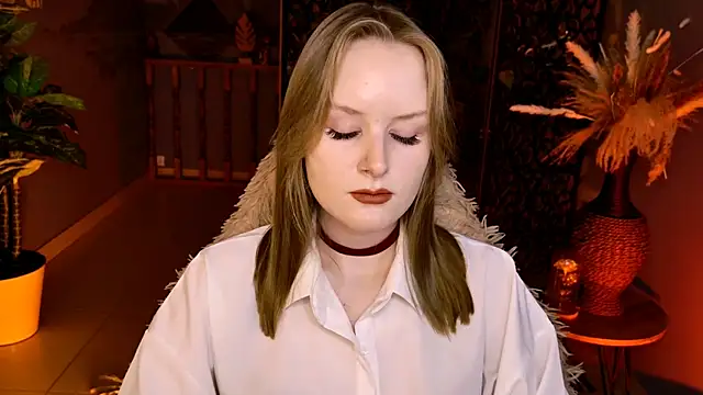 VivienLeeigh online show from June 2026 06:52:02 AM