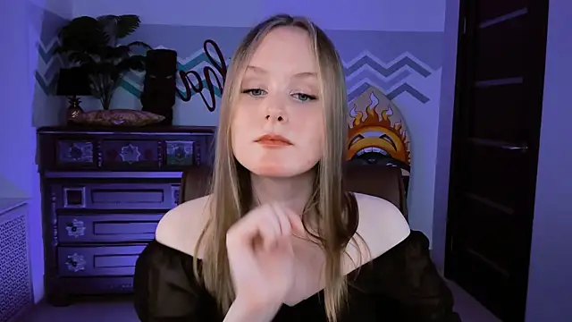 VivienLeeigh online show from March 2025 07:14:02 PM